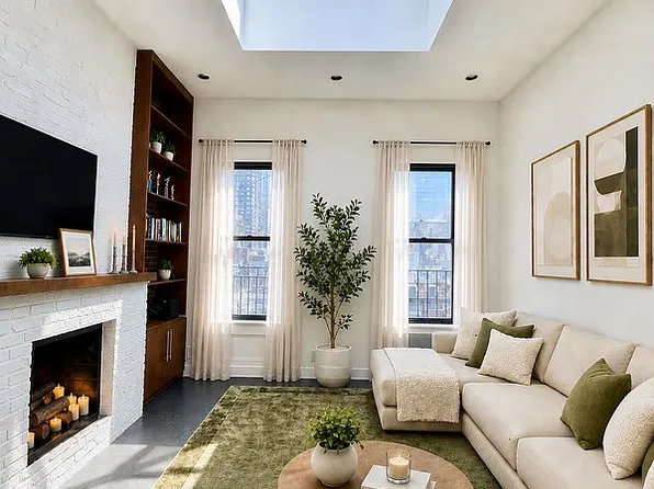 857 9th Ave APT 5A, Manhattan, NY 10019
