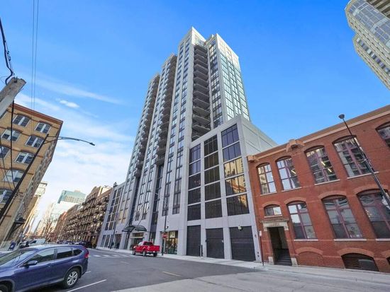 435 W Erie St APT 1308, Chicago, IL 60654