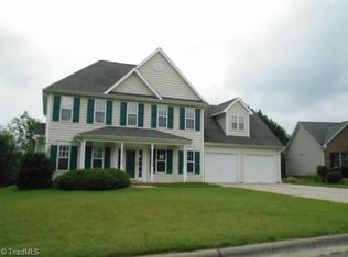 110 Westcliff Ct, Winston Salem, NC 27103