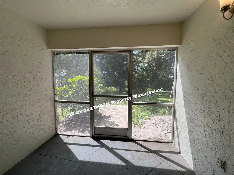 3315 Barnsdale Dr #B-6 — Photo 17