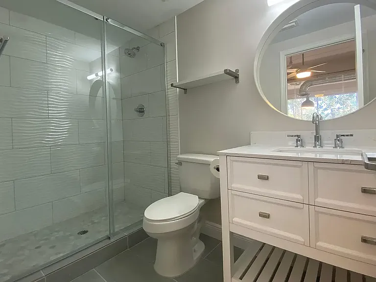 2515 SW 35th Pl #114 — Photo 12