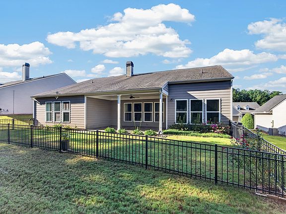 2nd image of 1071 Dockside Pl
