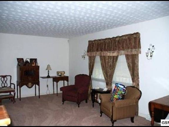 5th image of 824 Scenic Cir