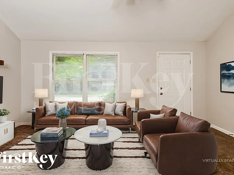 149 Old Mill Trl SW — Photo 3