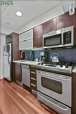 Rented by Digs Realty Group | media 10