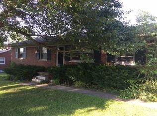 300 Skyview Dr, Paris, KY 40361