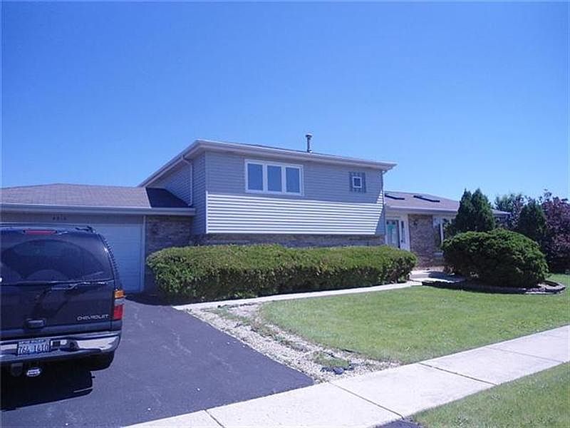 1st image of 4910 179th St