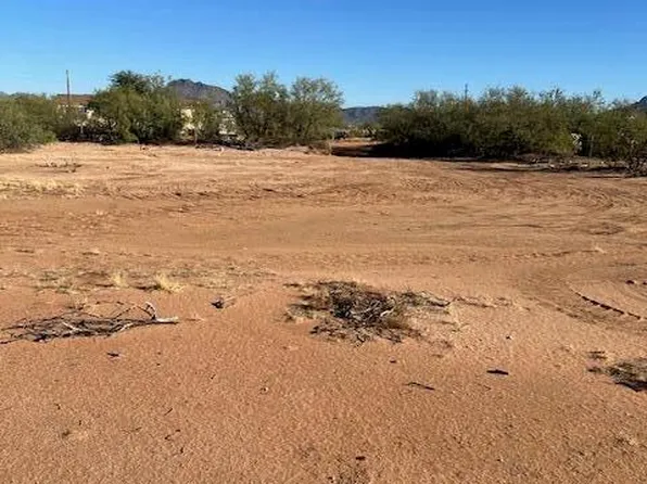 6745 W Santa Paula St, Tucson, AZ 85757