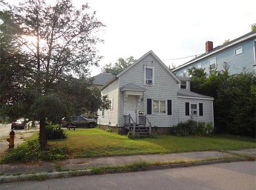 2nd image of 21 George St