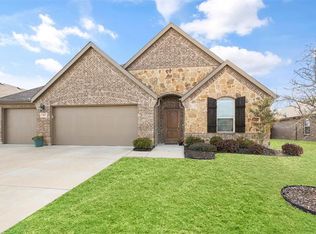 307 Acadia Ln, Forney, TX 75126