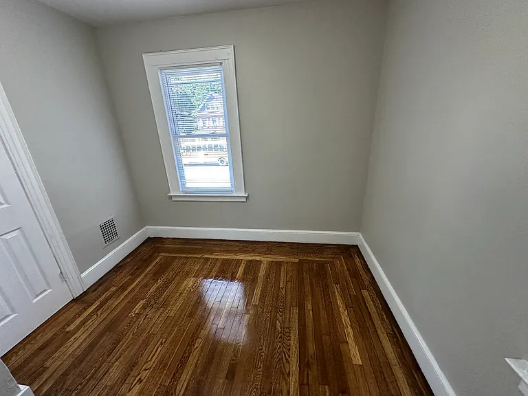 241 Fountain St — Photo 14