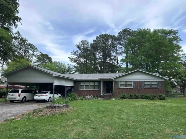 721 Stephens St, Boaz, AL 35957