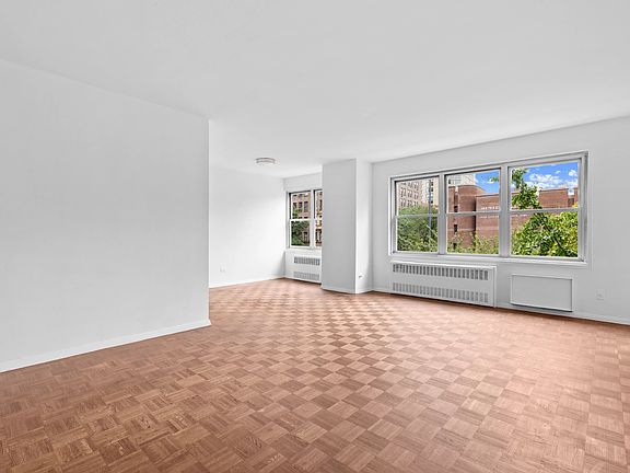 2nd image of 1199 Park Ave APT 4A