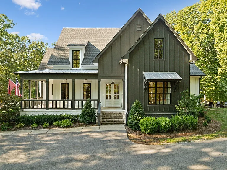 5600 Parker Branch Trl — Photo 1