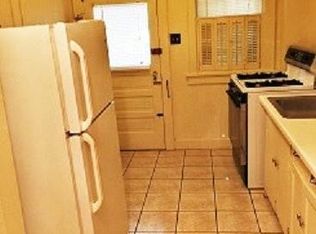 521 S 7th St APT 2, Leavenworth, KS 66048