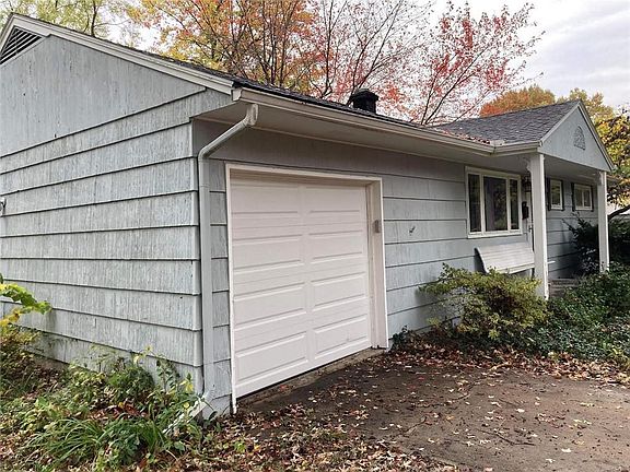 2nd image of 7409 Elm Ave