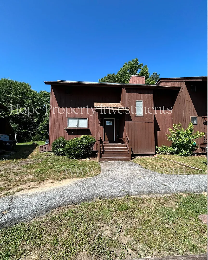 2 Northlake Circle Peachtree City Ga — Photo 1