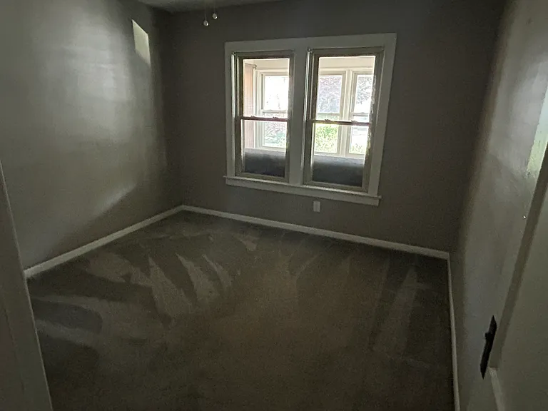511 E Woodland St — Photo 13