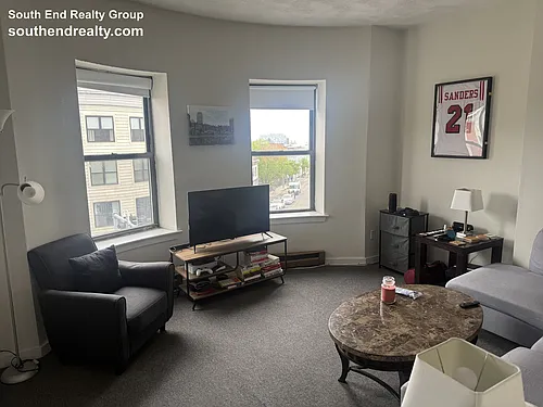 483 E Broadway Photo 1