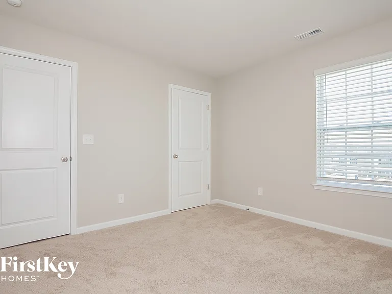2647 Idared Dr — Photo 9