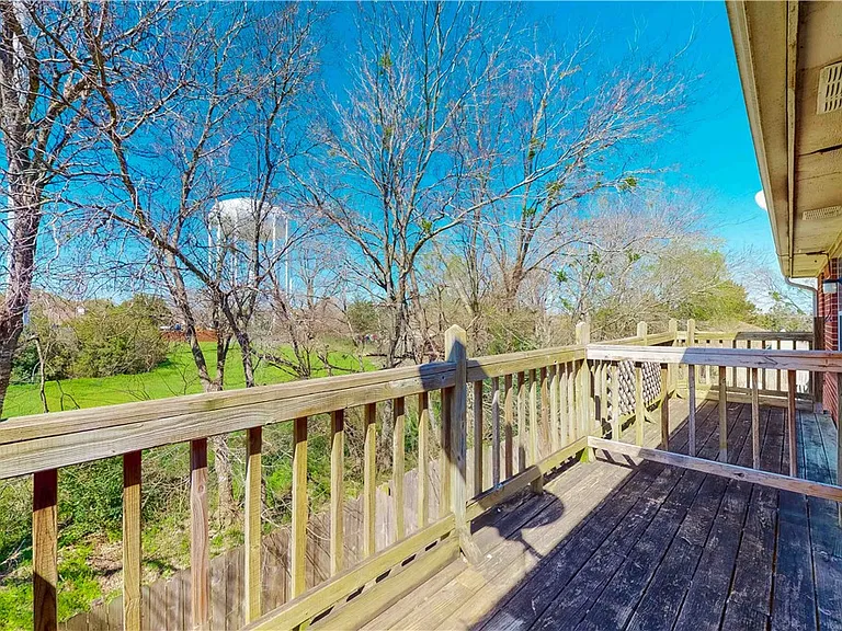 1511 Hollowhill Dr #C — Photo 31