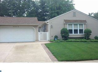 105 Holiday St, Mount Laurel, NJ 08054