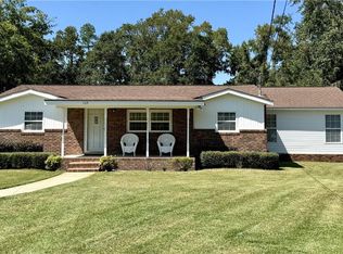 505 Laura St, Kingsland, GA 31548
