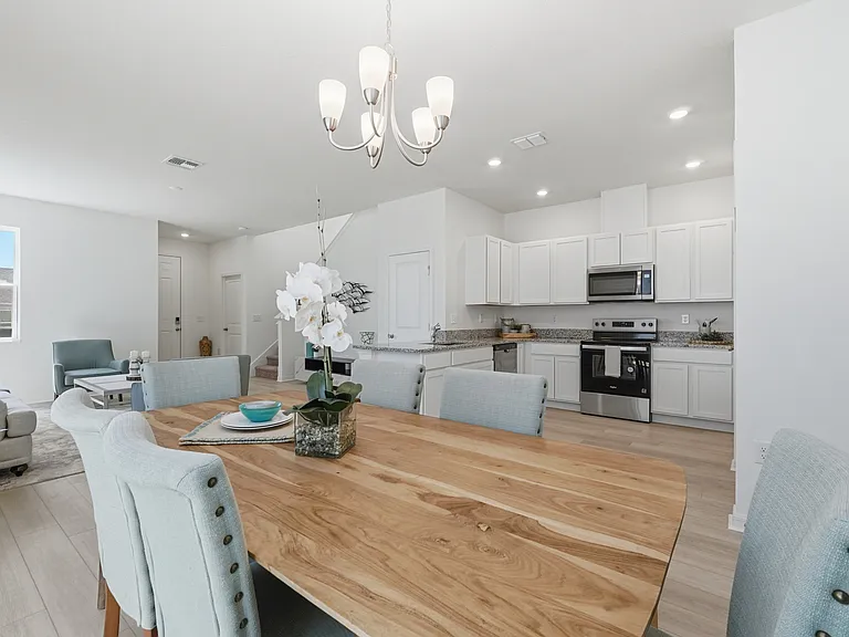 9572 Westside Hills Dr — Photo 8