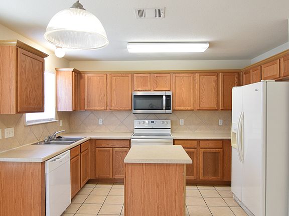 4th image of 4712 Donegal Bay Ct