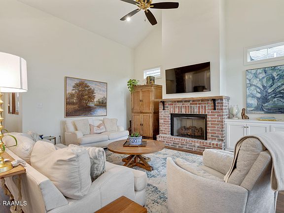 5th image of 410 Habitat Ridge Dr