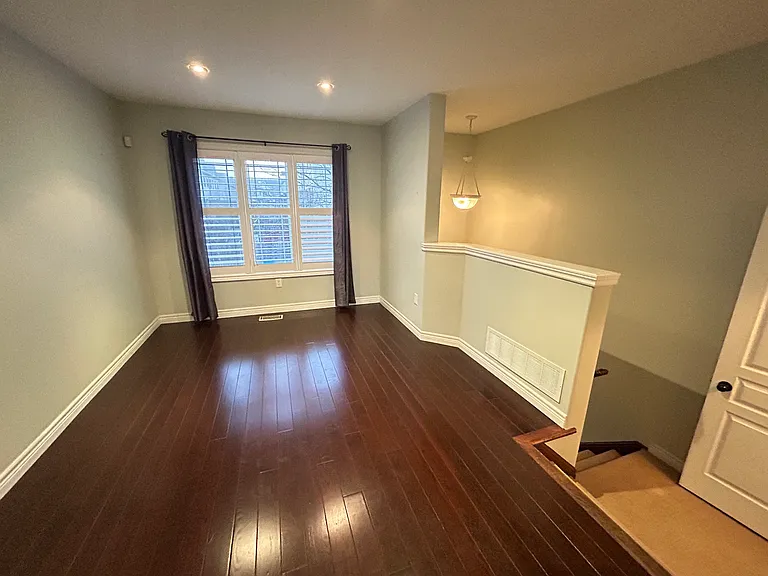 25 Viking Dr #44 — Photo 5