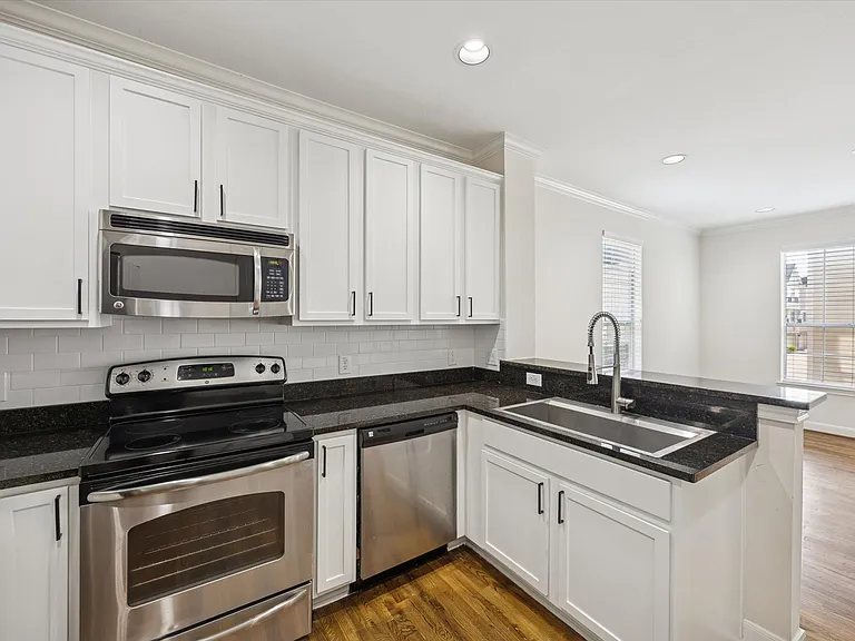 3001 Murworth Dr #1306 — Photo 13