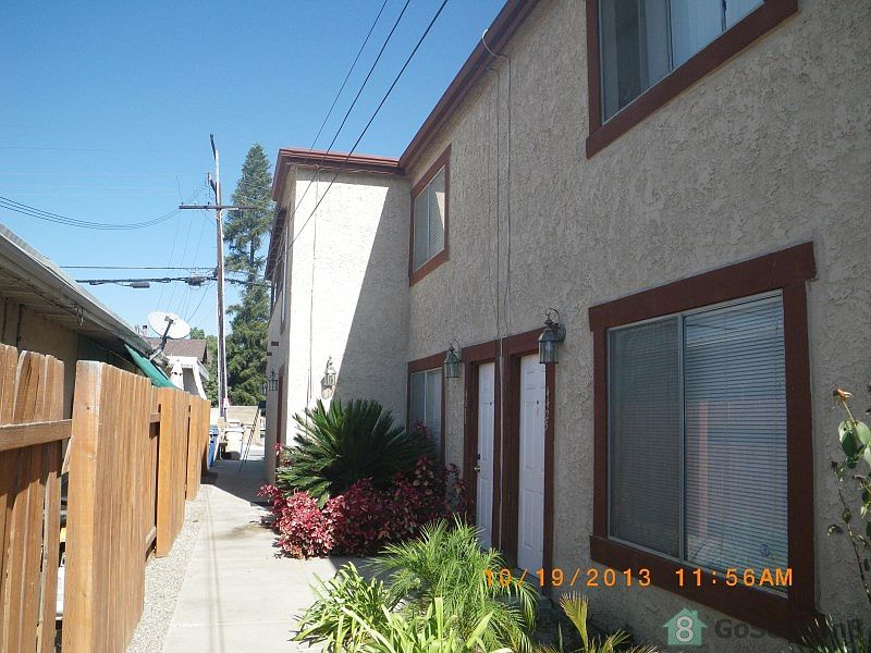 2nd image of 4423 Farquhar Ave