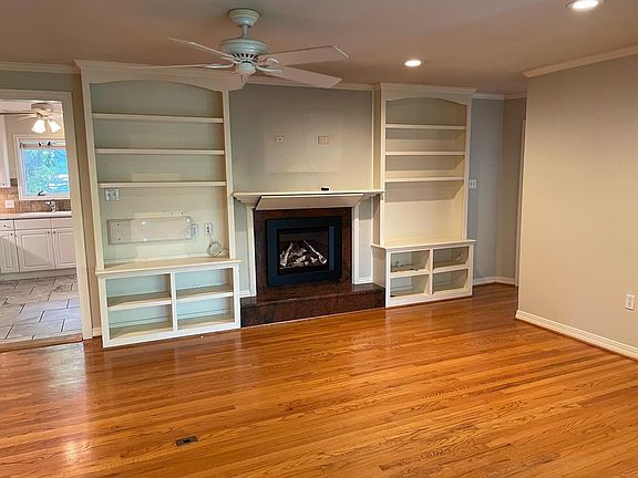 5th image of 5624 N Grandview St