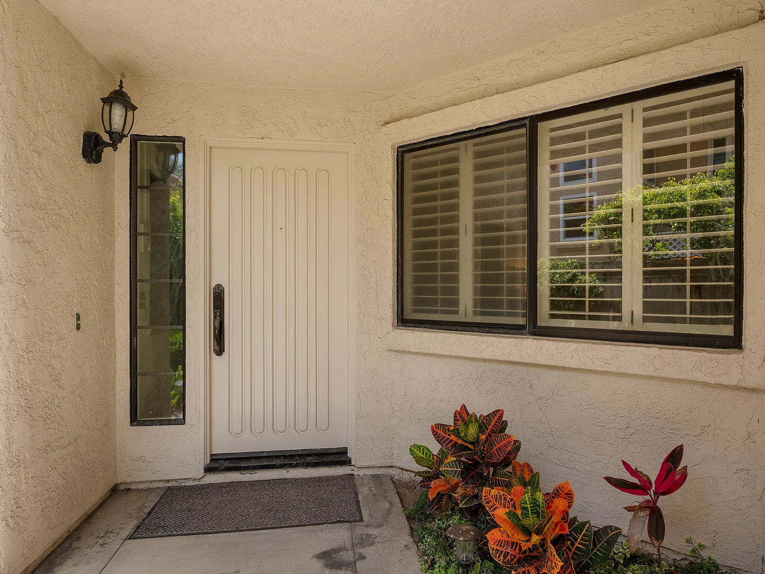 3 bed, 2350 sqft, $6,500 — Photo 4