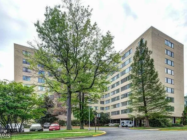 6641 Wakefield Dr, Alexandria, VA