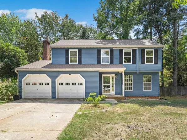 108 Cricket Hill Ln, Cary, NC 27513