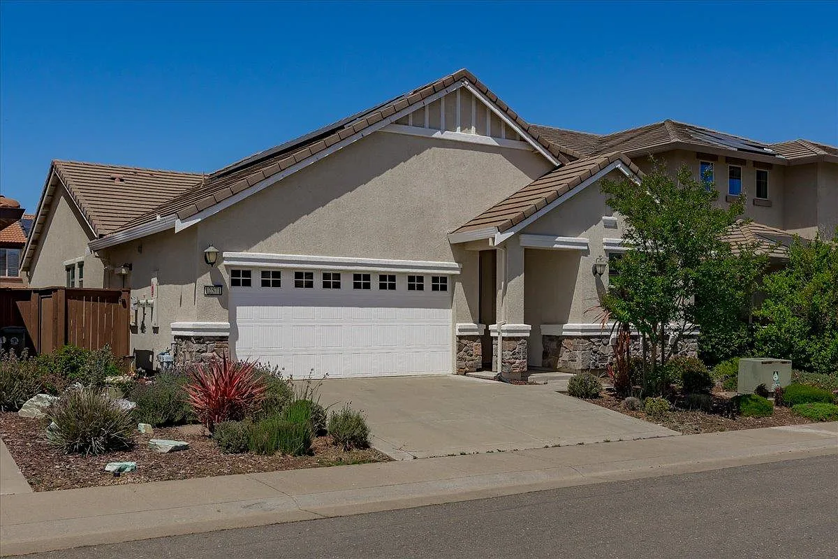 12571 Thornberg Way photo 1