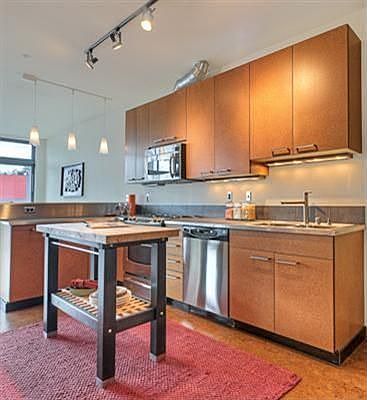 3rd image of 1414 12th Ave Unit 403