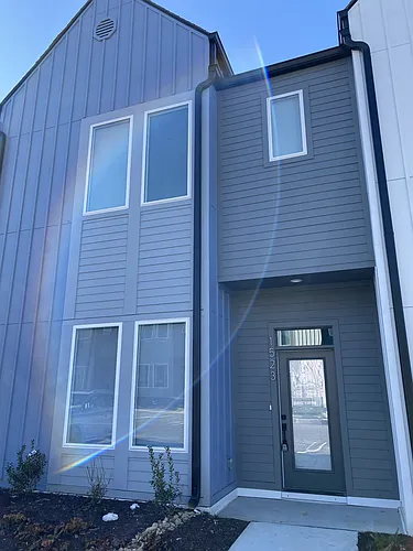 1523 Yarra St #1523 Photo 1