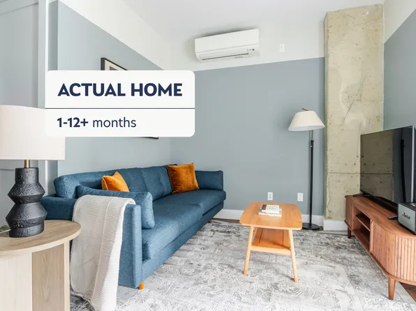 187 Kent Avenue image 4 of 37