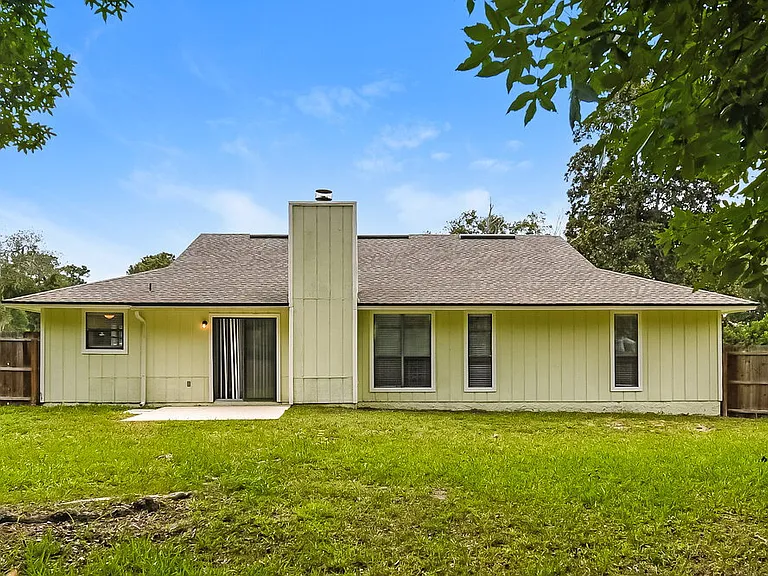 6267 Island Forest Dr — Photo 15
