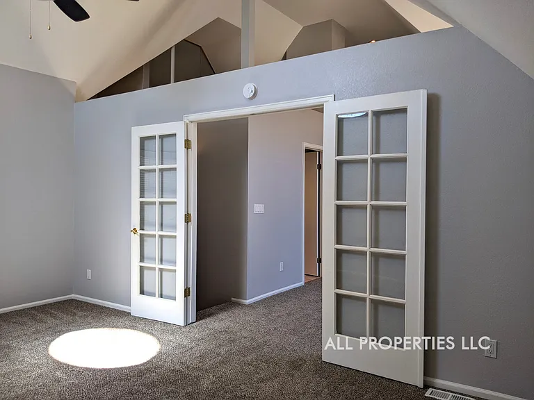 123 E Bayaud Ave — Photo 47