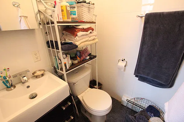 Rented by Bedford 6 Real Estate | media 7