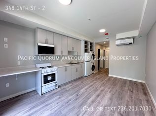 348 14th St #2, Courtenay, BC