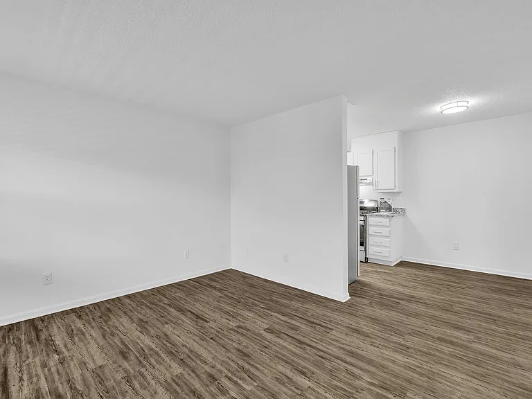 Belmont Heights Apartments & Townhomes — Photo 61