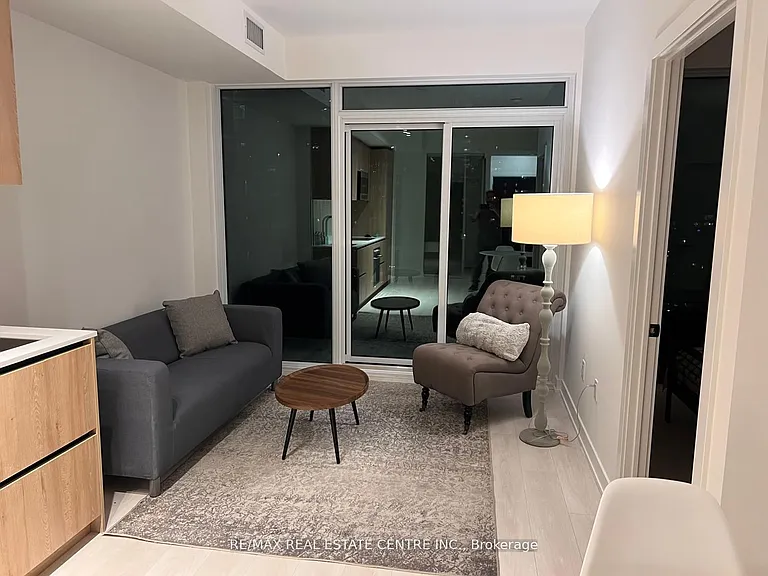 117 Broadway Ave #1406 — Photo 13