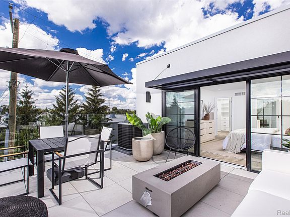 4th image of 533 E Harrison Ave #36