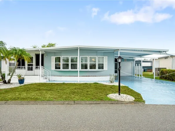 564 Hogan Dr, North Fort Myers, FL 33903