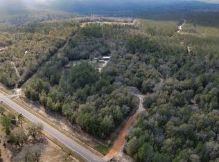 7895 T D Garrett Rd, Milton, FL 32570